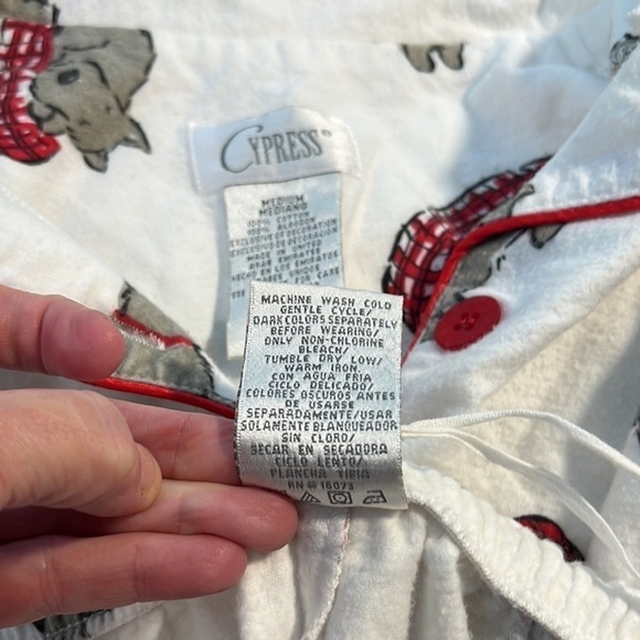 🐾Cypress,Scottie Dog Flannel Pajamas Set, Excellent Condition, Price is Firm, M - Picture 3 of 9